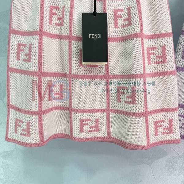   ĿƮ 17F253267-3