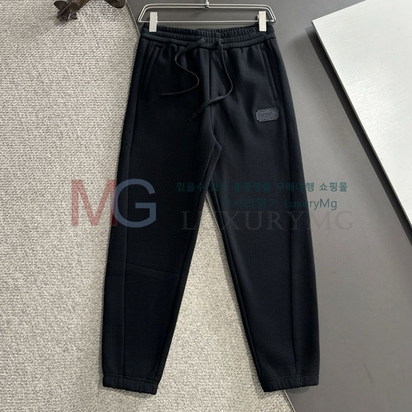    DR990664