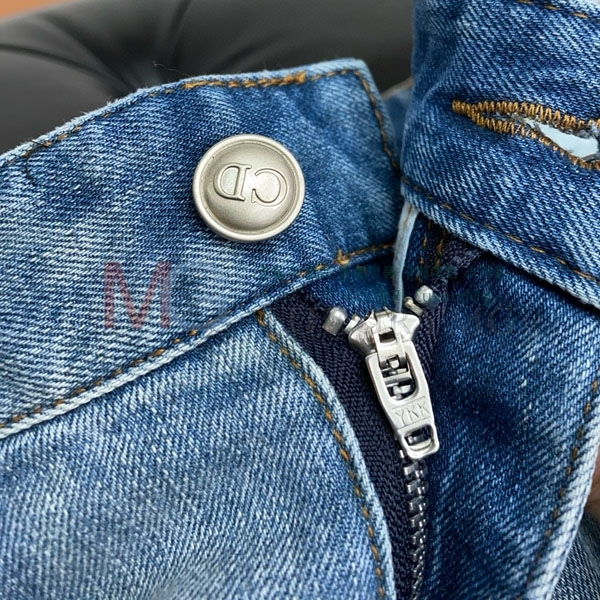   û DR50-3363