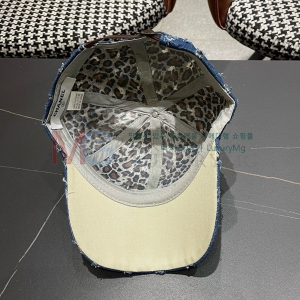*  CH1620354168-1