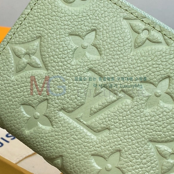 ̺ x TM   M13801-2