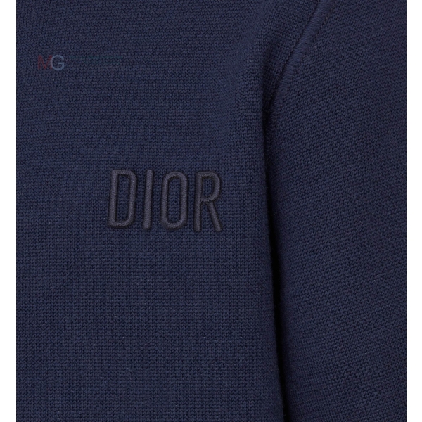 Ű   ǽ D561120