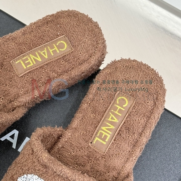 ��* ���� ������ AA131681-2