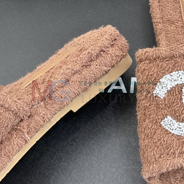 ��* ���� ������ AA131681-2