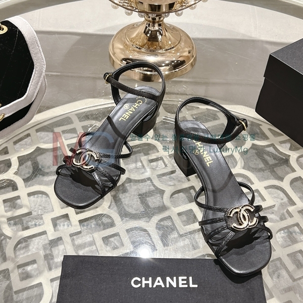 ��* ���� �̵��� AA131528-3