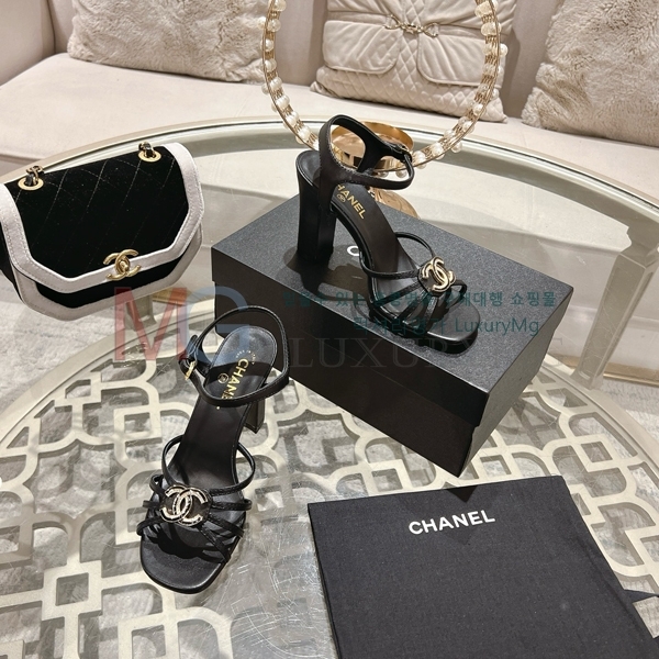 ��* ���� �̵��� AA131527-3