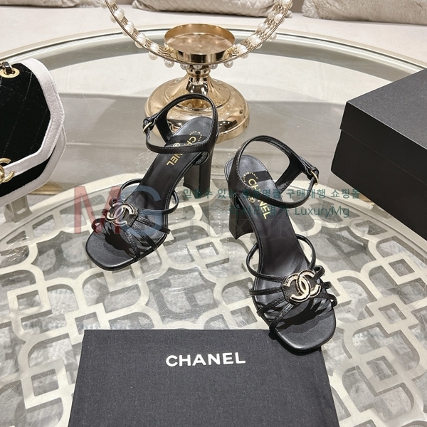 ��* ���� �̵��� AA131527-3