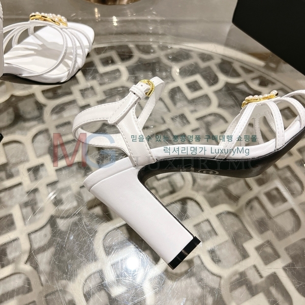 ��* ���� �̵��� AA131527-4