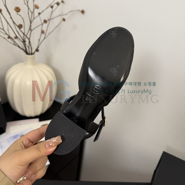 ��* ������ AA131518-3