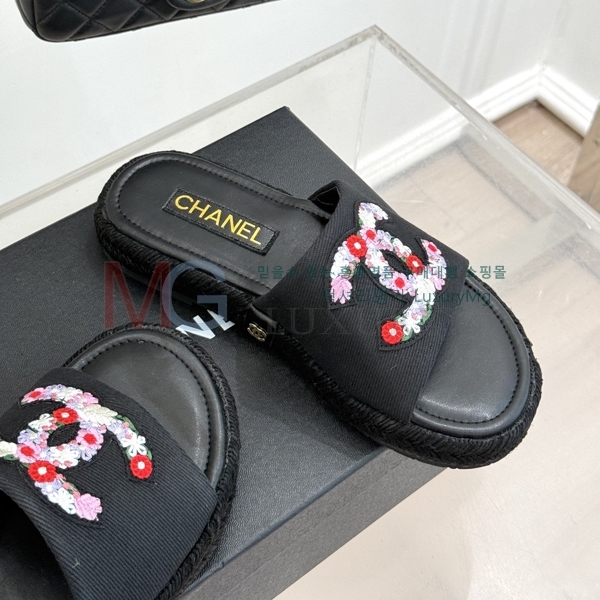 ��* ���� ������ AA131682-5