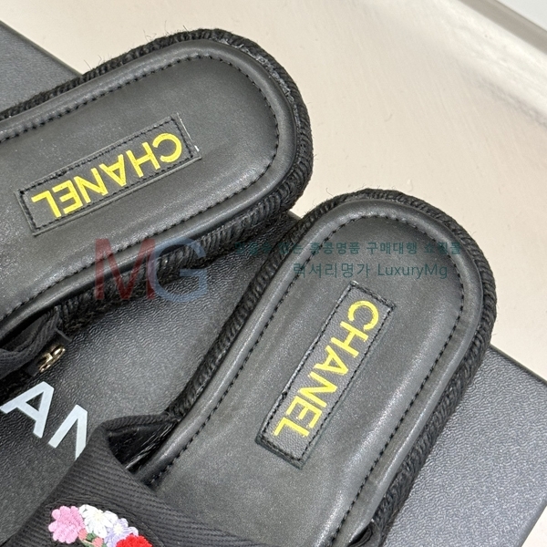 ��* ���� ������ AA131682-5