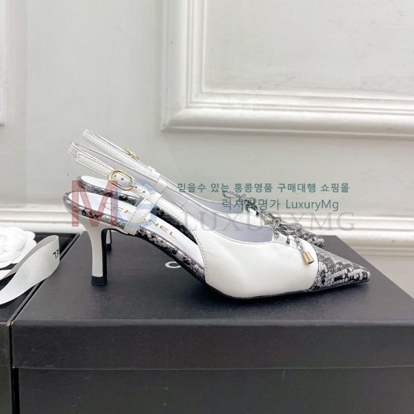 ��* ������ AA131524-2