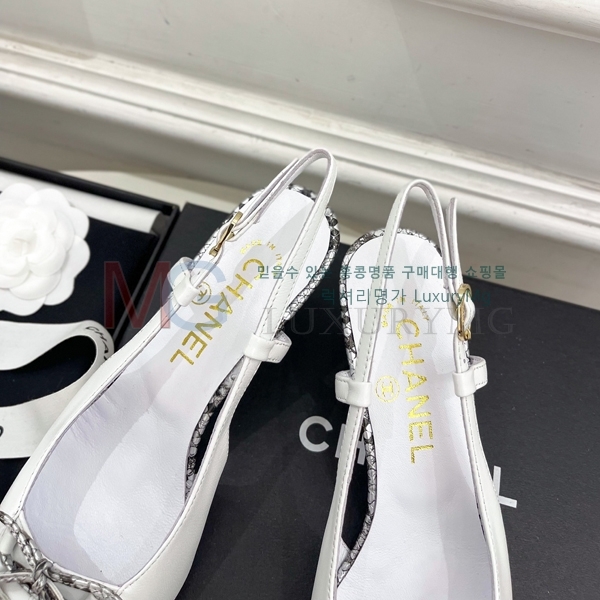 ��* ������ AA131524-2