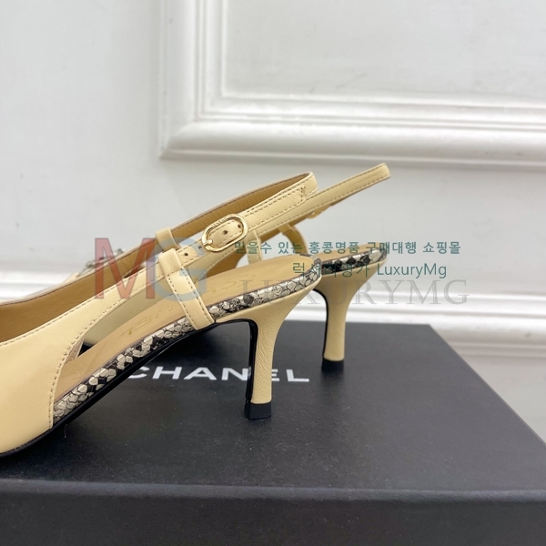 ��* ������ AA131524-3