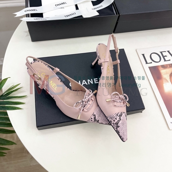 ��* ������ AA131524-4