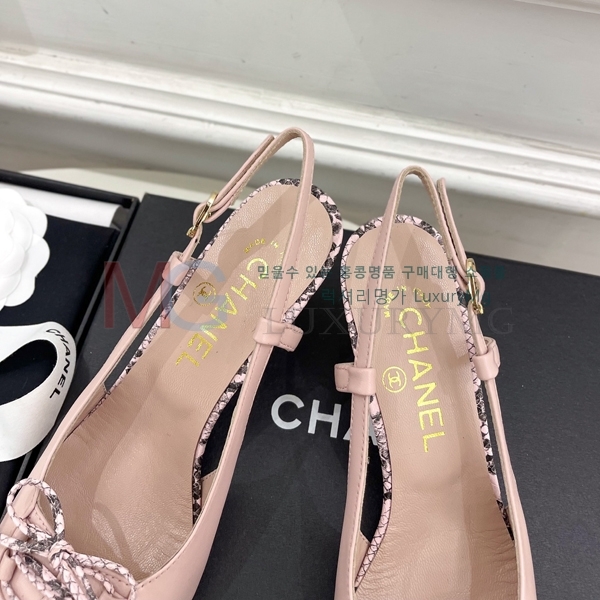 ��* ������ AA131524-4