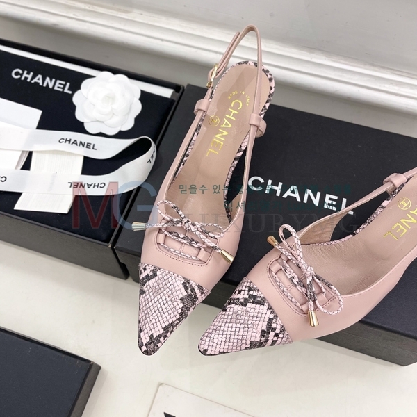 ��* ������ AA131524-4