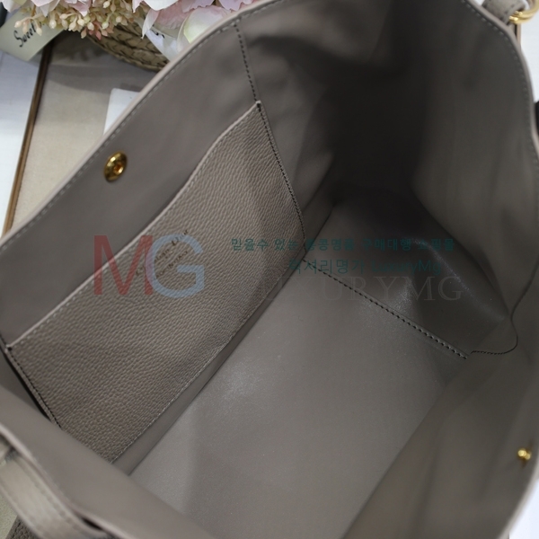  Signature ̵ Ŷ M2841-4