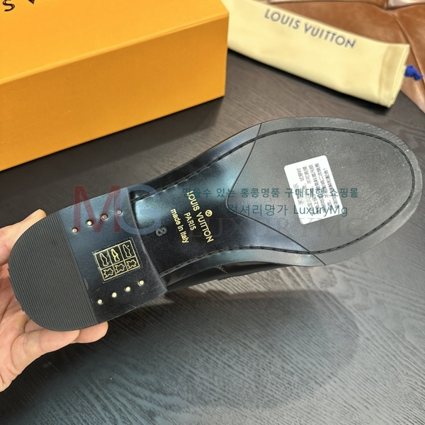 ̺  屸 LV264923-7