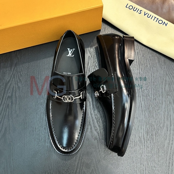 ̺  屸 LV264923-7