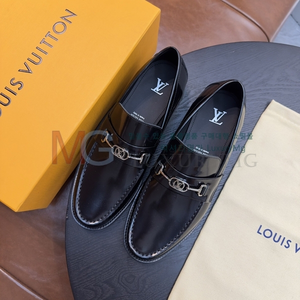 ̺  屸 LV264923-7