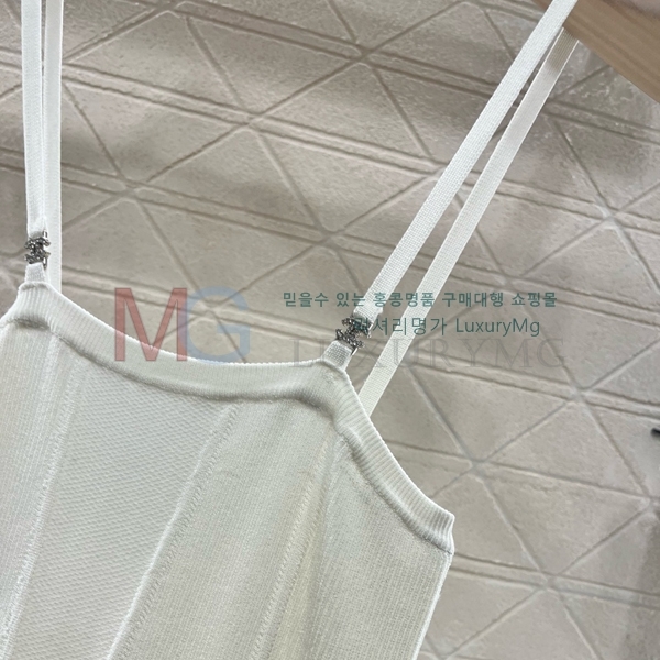 ���� ��* ���ǽ� CHY425210-5