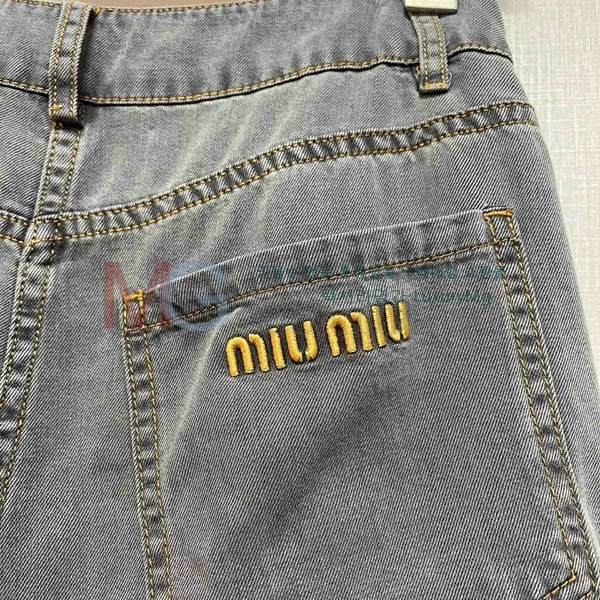  ̿̿ û MU2532379-2