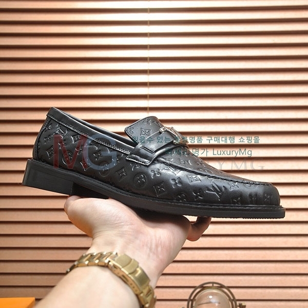 ̺  屸 LV880691-2