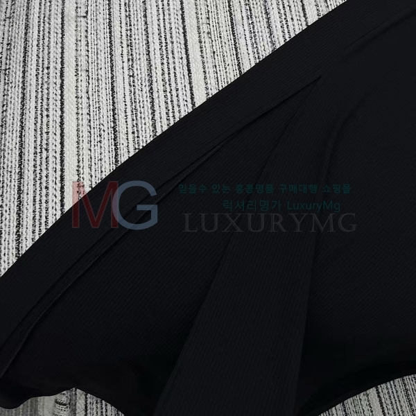    ǽ DR442549-2