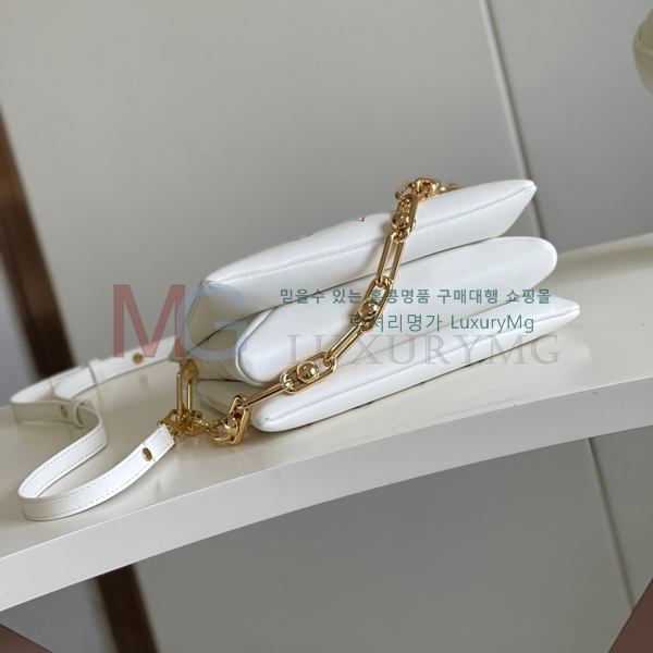 ̺  PM  M13233-100