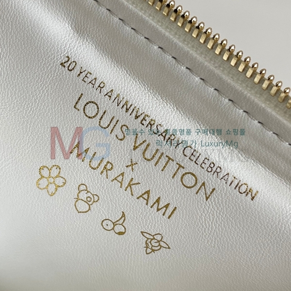 ̺  PM  M13233-100
