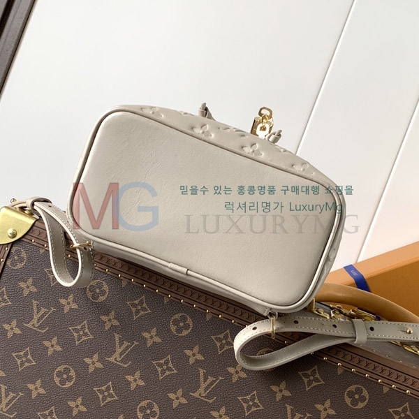 ̺   PM M13357-2