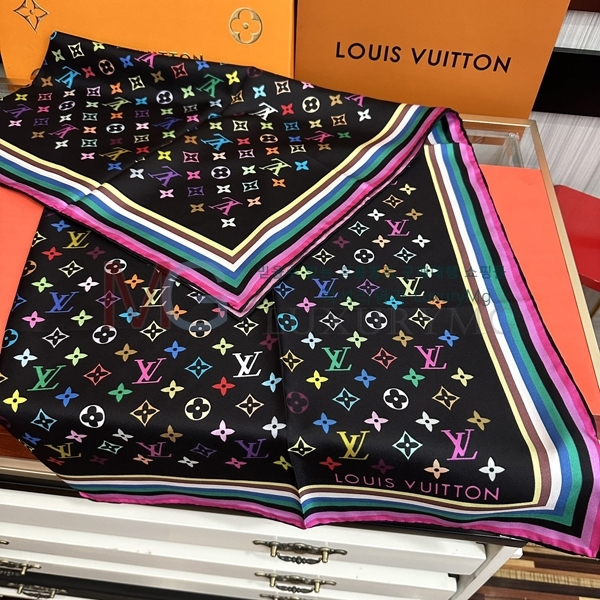 ̺ ÷/ī LV65584-1