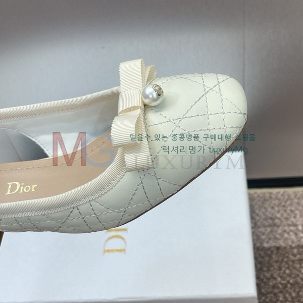  ̵ DI6541162