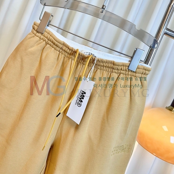    MJ254216-2