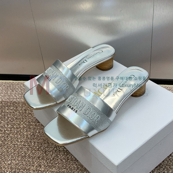    DI657780-3