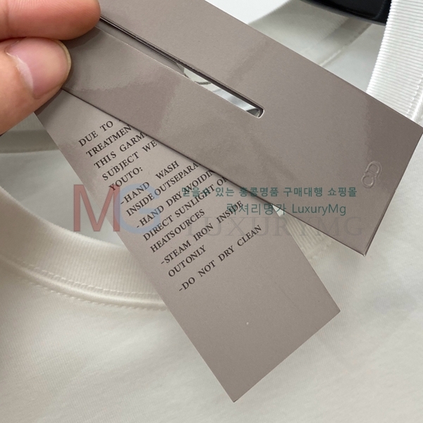   Ƽ DR4236729-1