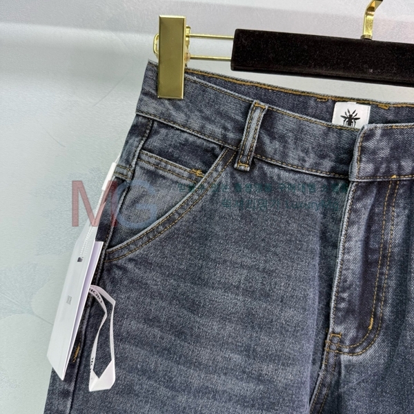     DR49770-2