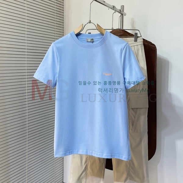    Ƽ DR4236722