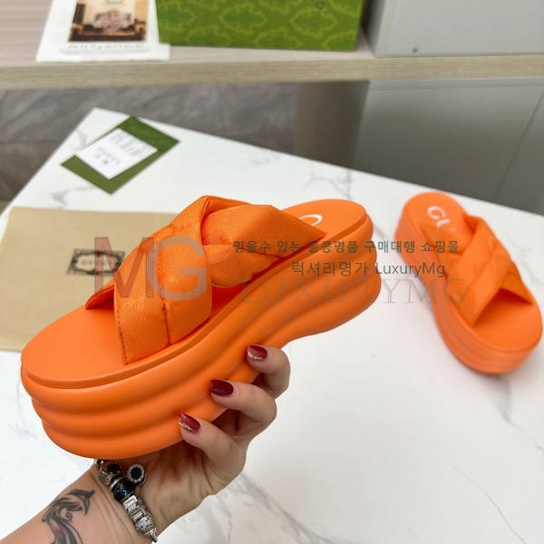    GG382936-6