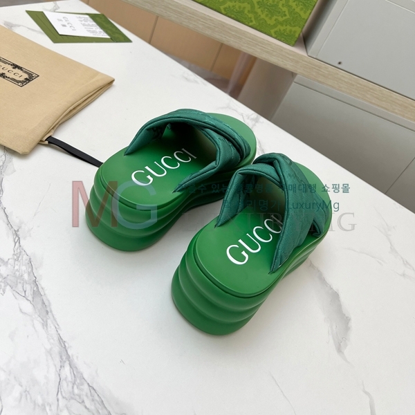    GG382936-7