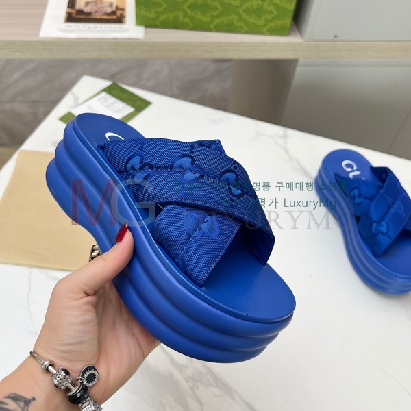   GG382936-8