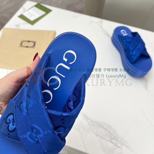    GG382936-8
