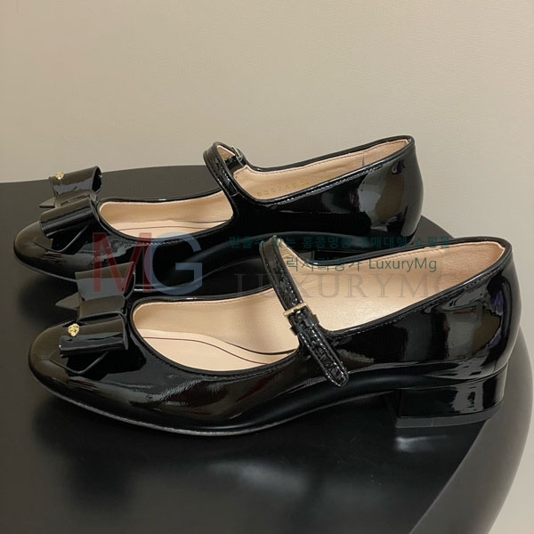     GG577885