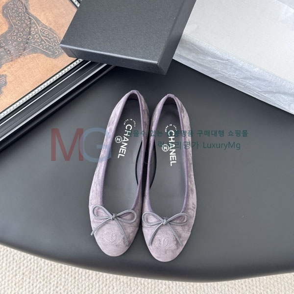  * ÷ CY990703-3