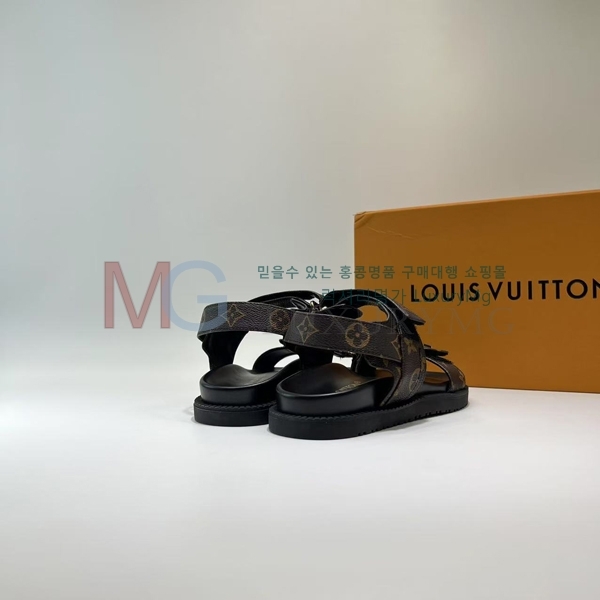 ̺   3LV571189