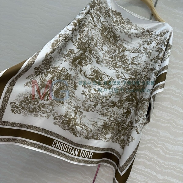   ǽ DO671575