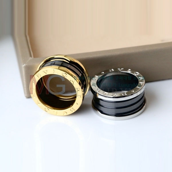 Ұ  BV641733-1
