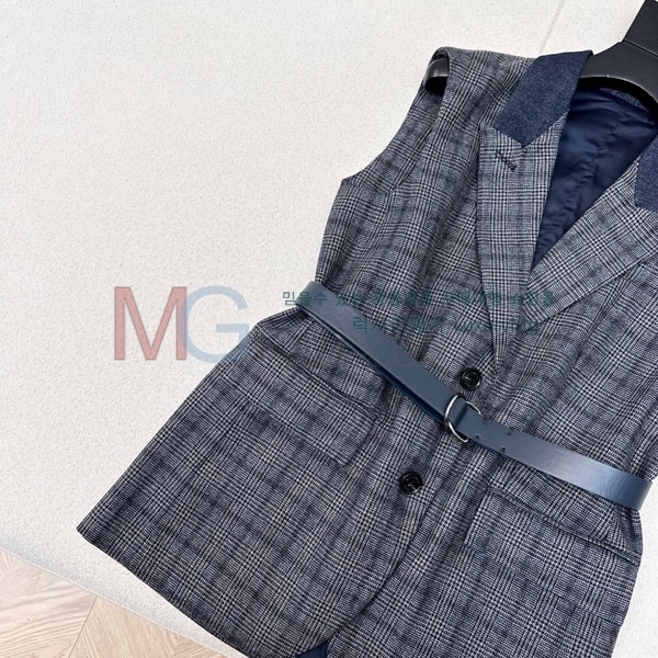  ڷ ġڸ  BC252838