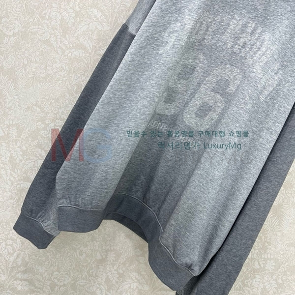  ũ Ʃ  AC315448